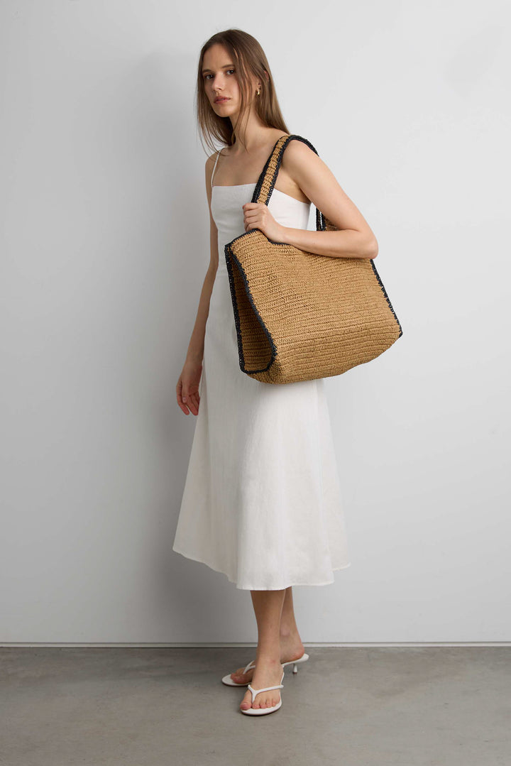 NATURAL STRAW WOVEN TOTE BAG in Beige — alternate angle