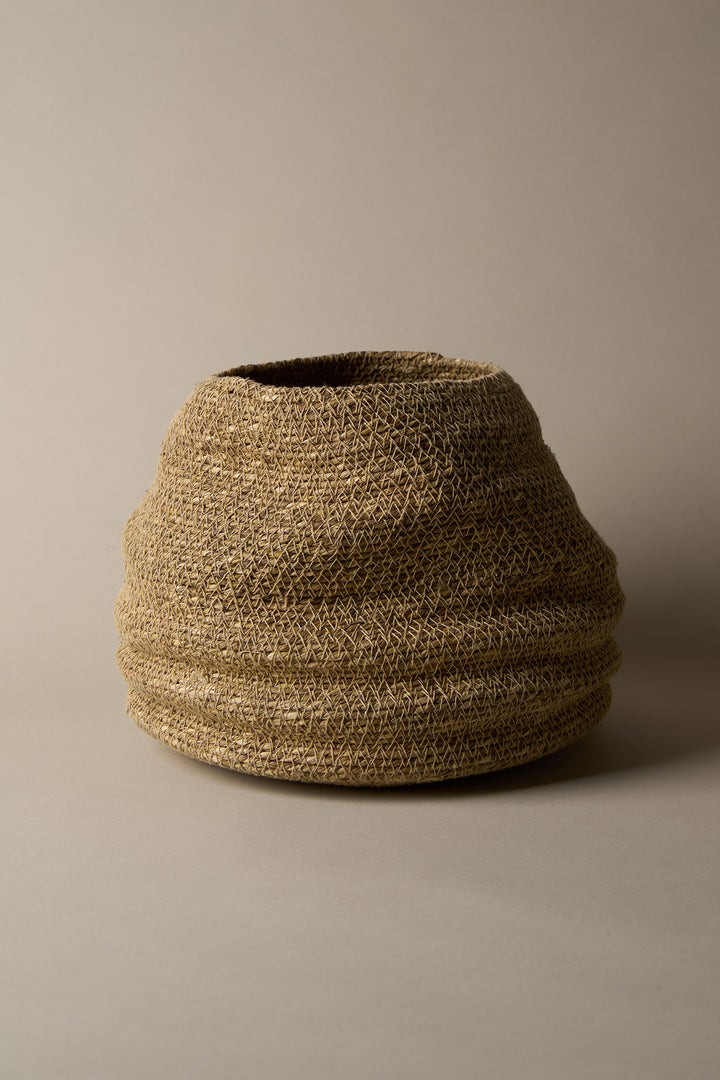 HANDWOVEN BASKET in NATURAL — alternate angle