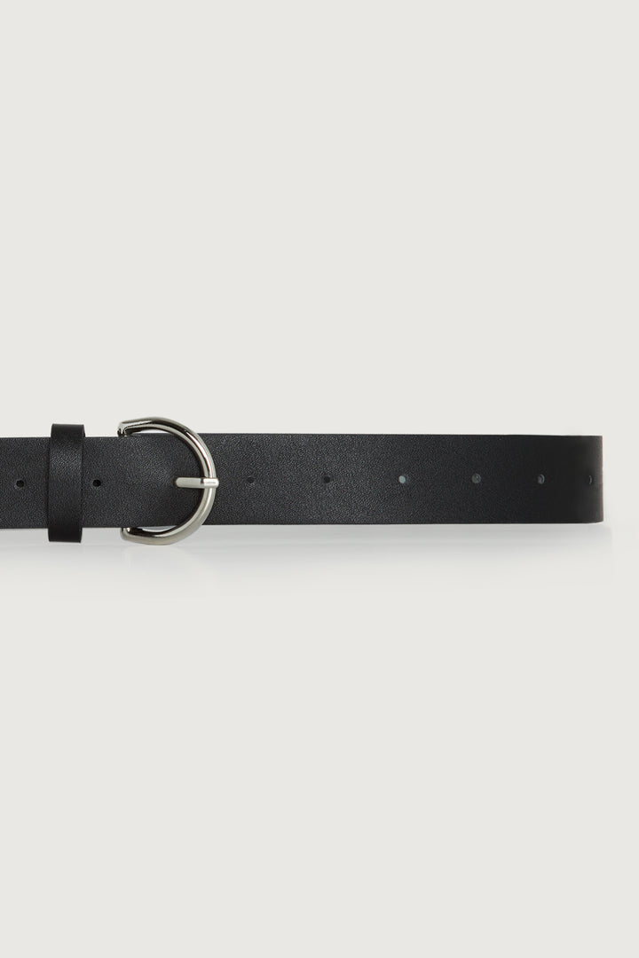 CURVED BUCKLE BELT in Black — alternate angle