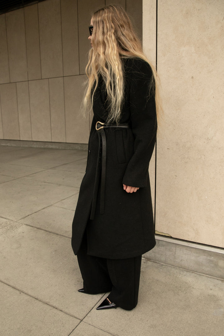 DOUBLE STRAP VEGAN LEATHER BELT in Black — alternate angle