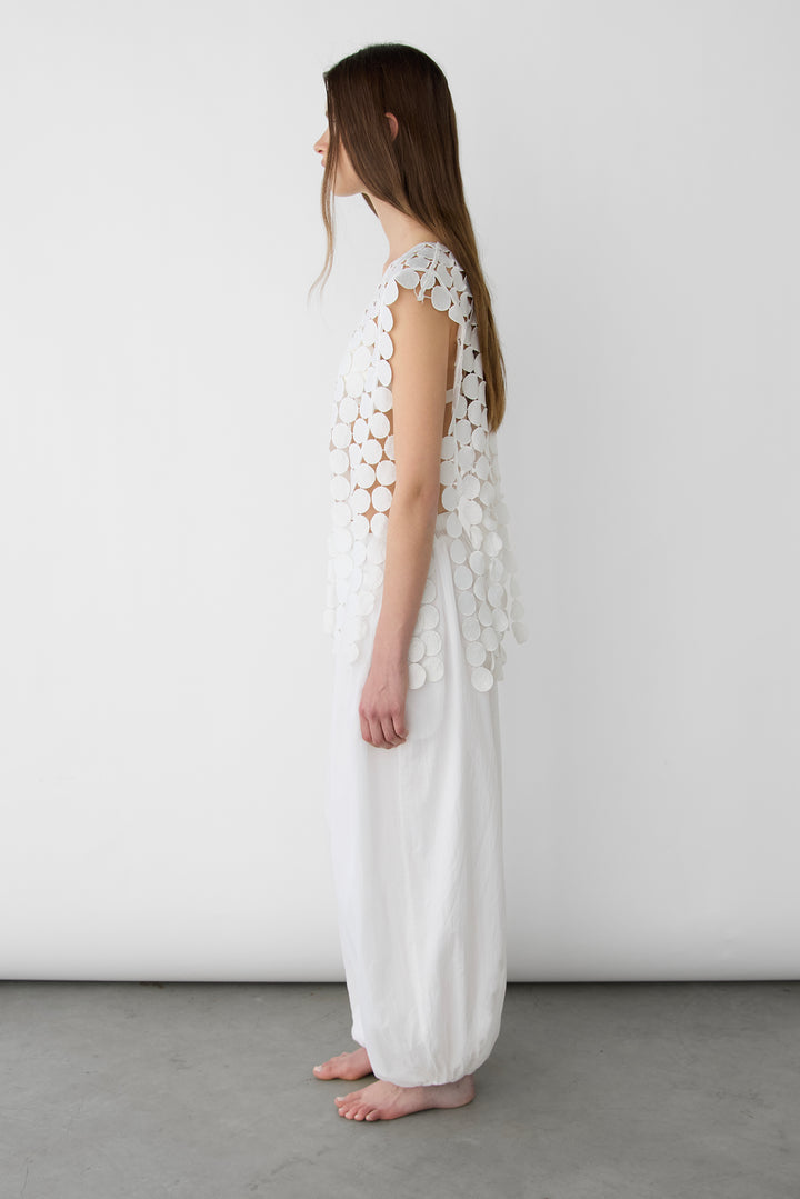 HONEY COMB CUTOUT WOVEN TOP in White — alternate angle