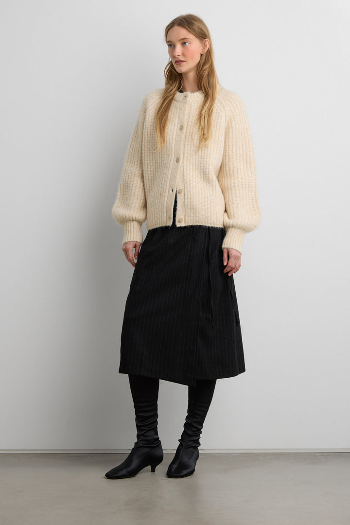 RAGLAN SLEEVE BUTTON FRONT CARDIGAN in Cream — alternate angle