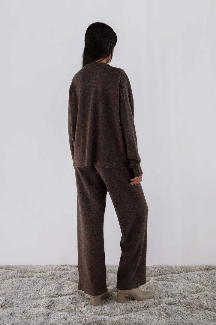 100% CASHMERE CARDIGAN in Turkish Coffee — alternate angle