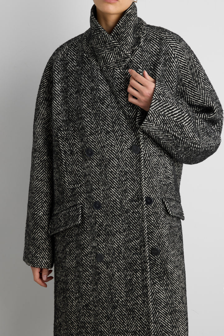 OVERSIZED WOOL-BLEND DOUBLE-BREASTED COAT in Black — alternate angle