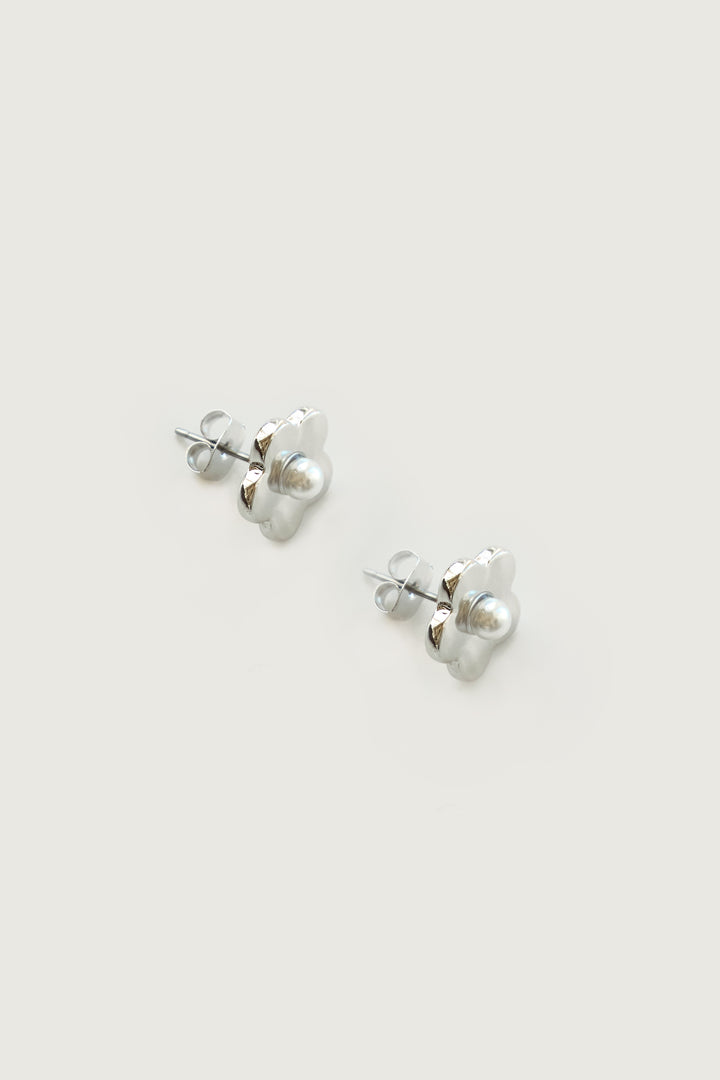 DAISY PEARL STUDS in Silver — alternate angle