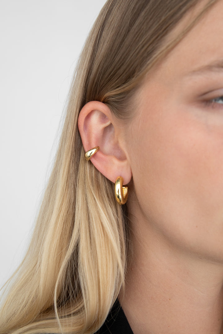 CHUNKY HOOP AND CUFF EARRING SET in Gold — alternate angle