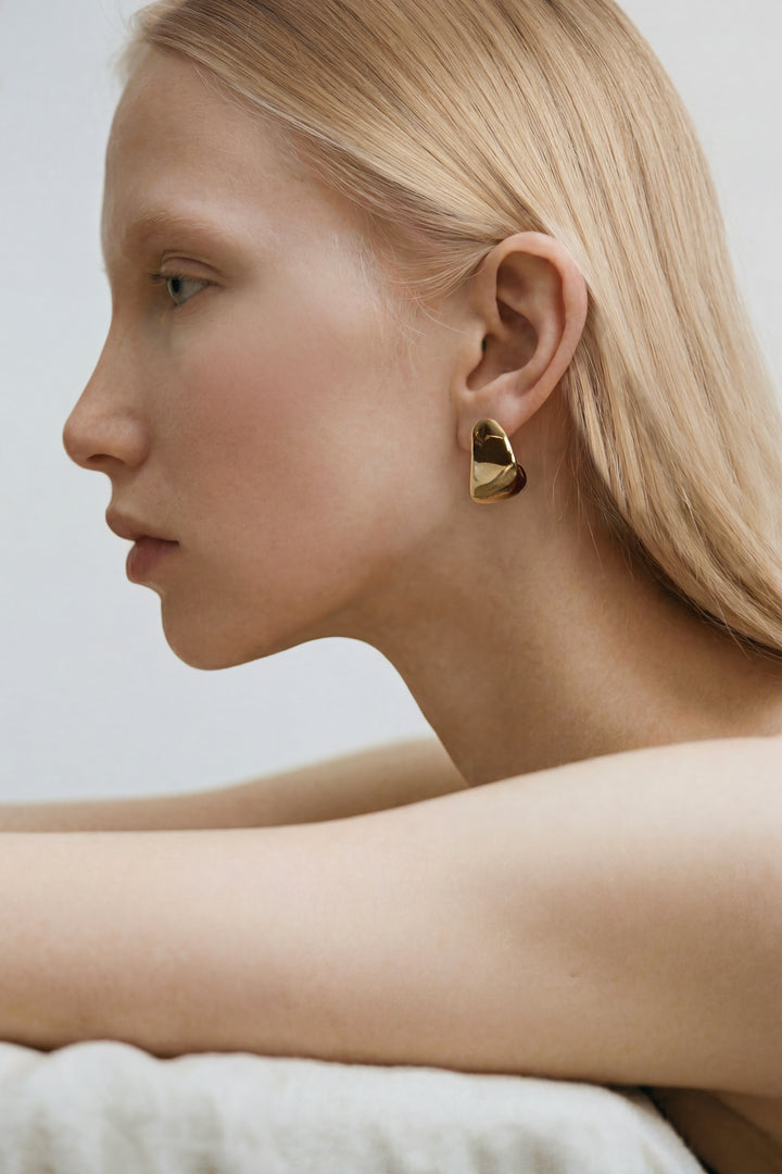 CHUNKY CURVED EARRINGS in Gold — alternate angle