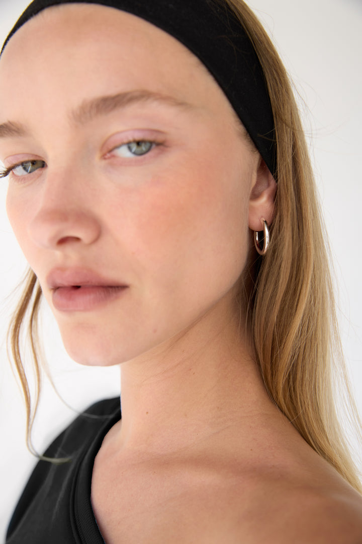 SMALL HOOP EARRINGS in Silver — alternate angle