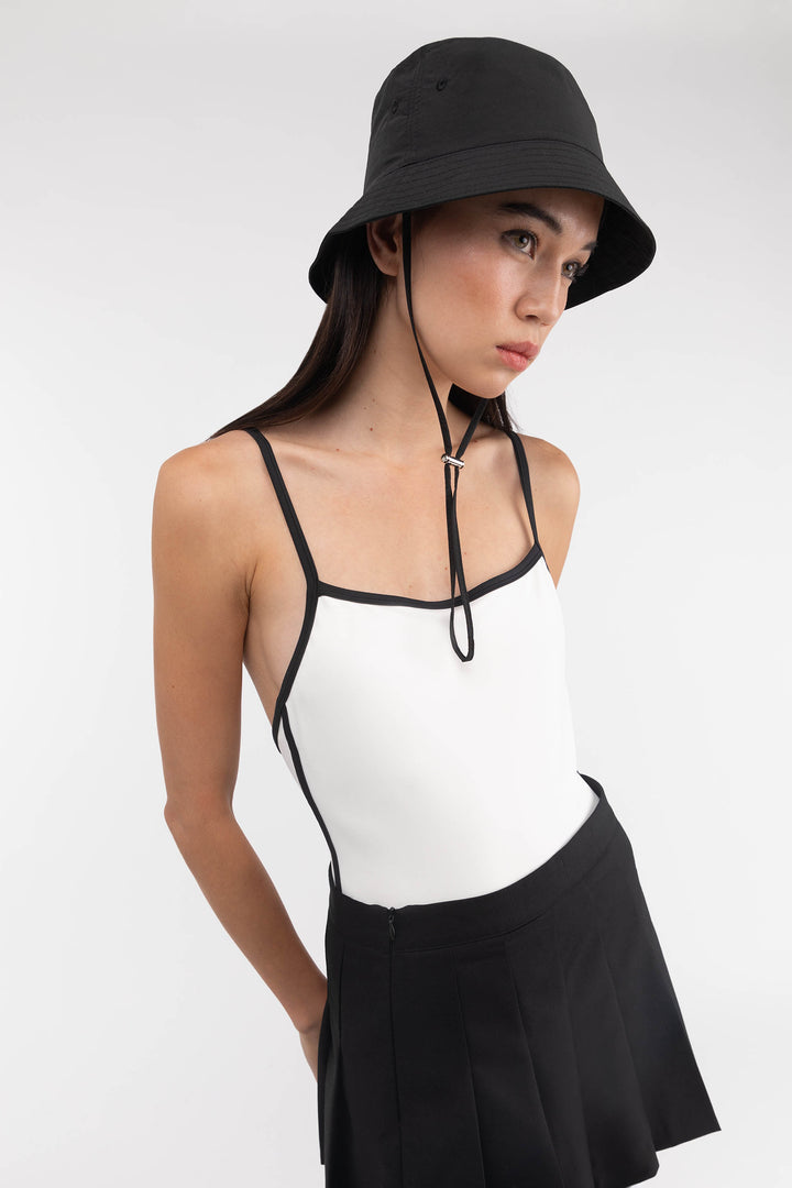 BUCKET HAT in Black — alternate angle