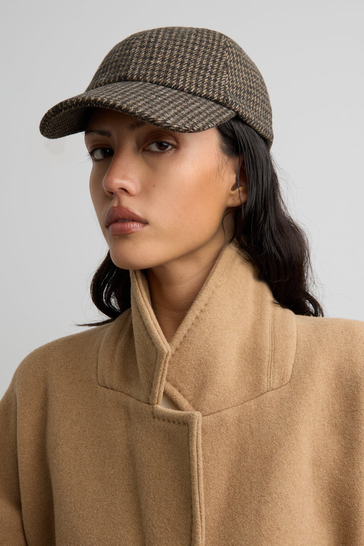 PLAID CAP in OLIVE HOUNDSTOOTH — alternate angle