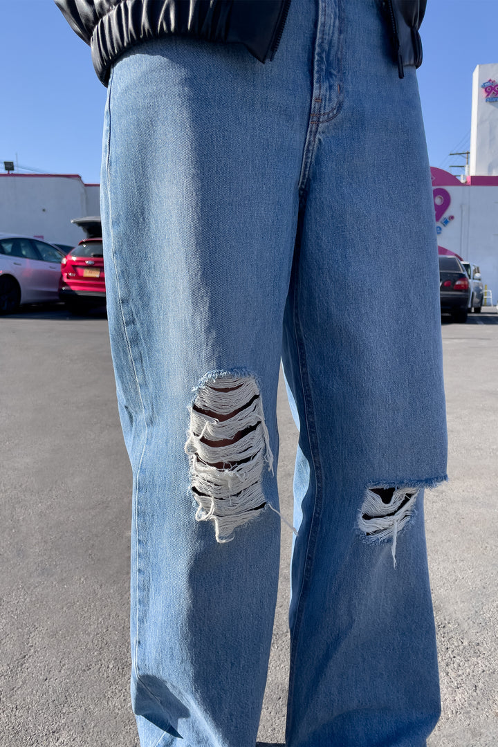 RELAXED STRAIGHT LEG JEAN in Vintage Blue Destroy — alternate angle