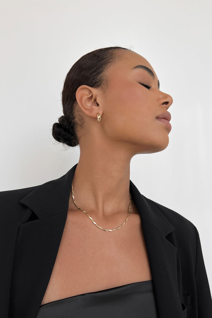 INGOT CHAIN NECKLACE in Gold — alternate angle