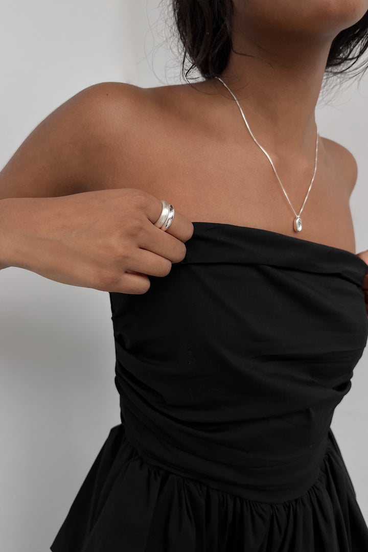 BOX CHAIN NECKLACE WITH PENDANT in Silver — alternate angle