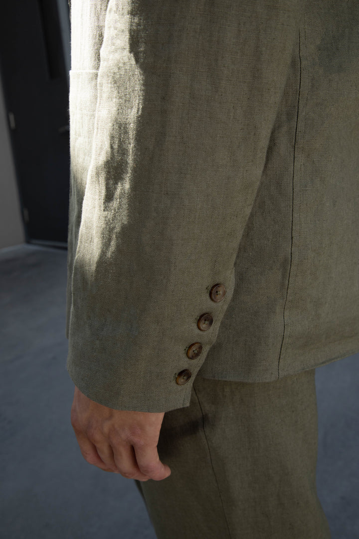 100% LINEN BLAZER in Burnt Olive — alternate angle