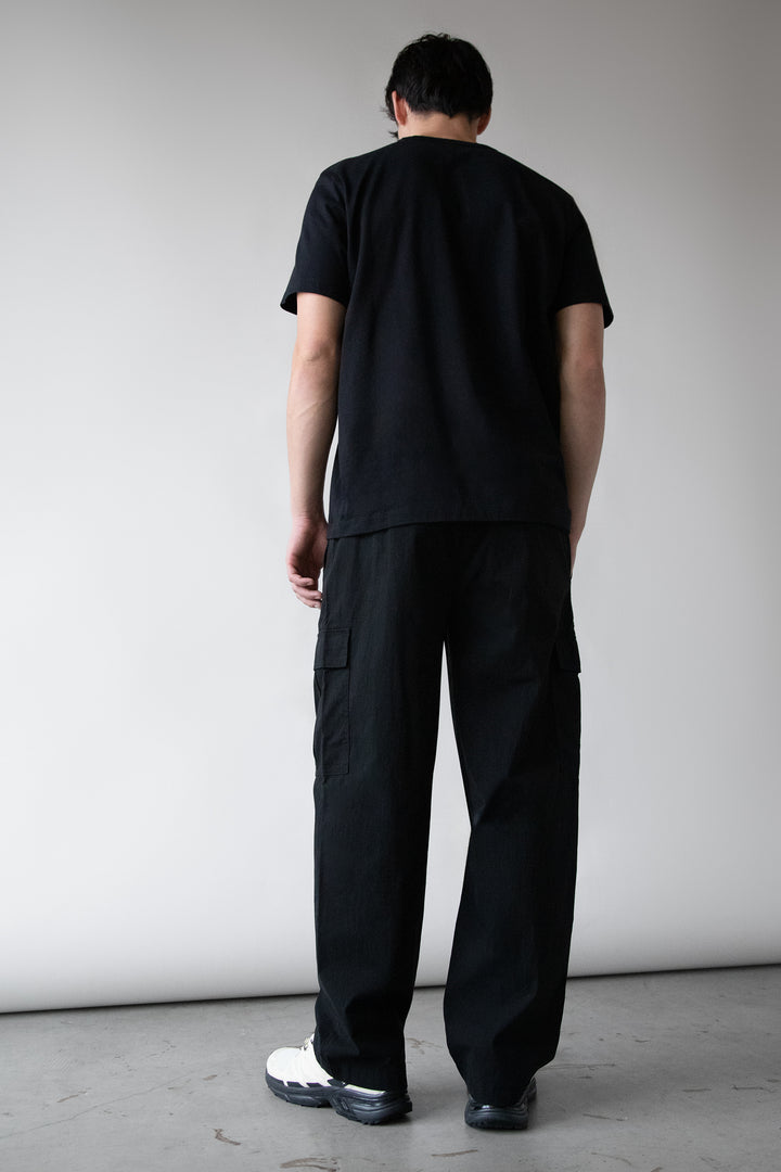 COTTON NYLON RELAXED FIT CARGO PANT in Black — alternate angle
