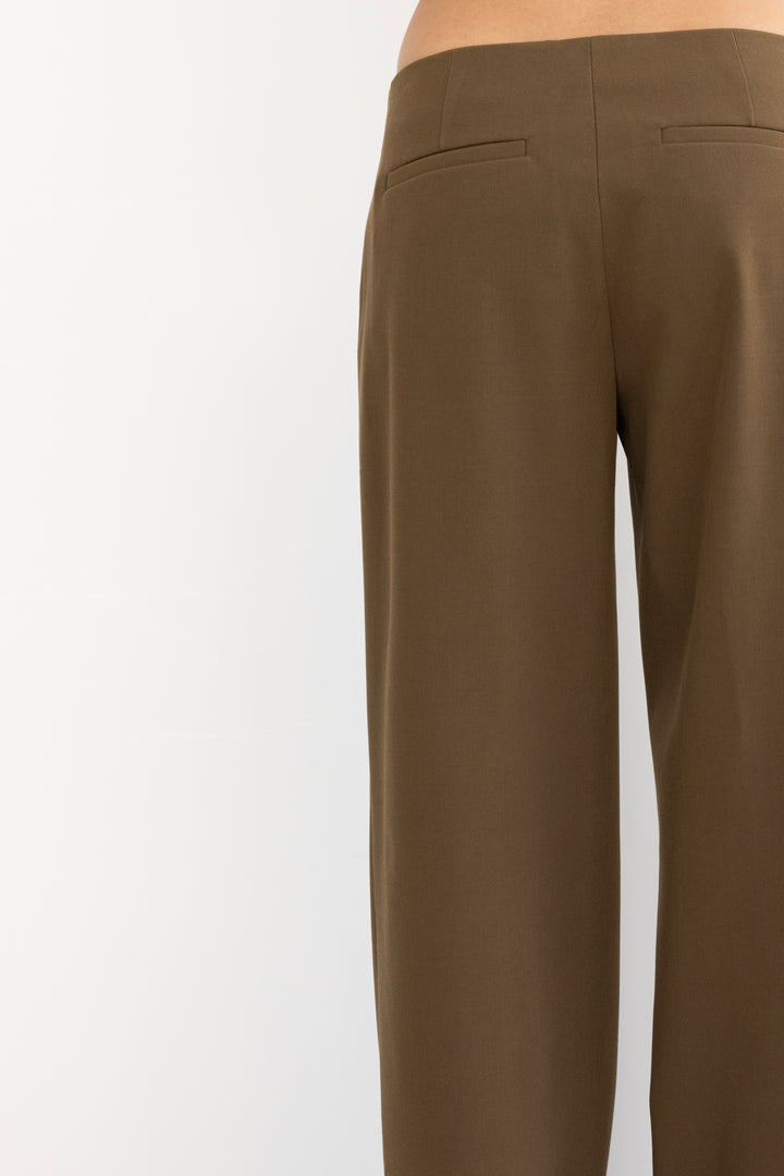 LOW RISE SUITING PANT in Teak Brown — alternate angle
