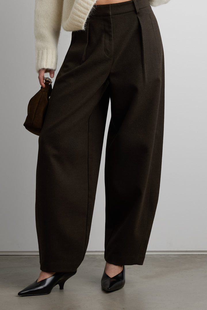 BARREL LEG TROUSER in Turkish Coffee — alternate angle