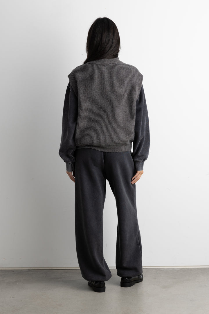 FLEECE STUDIO SWEATPANT WITH SHOCKCORD HEM in GD Grey — alternate angle