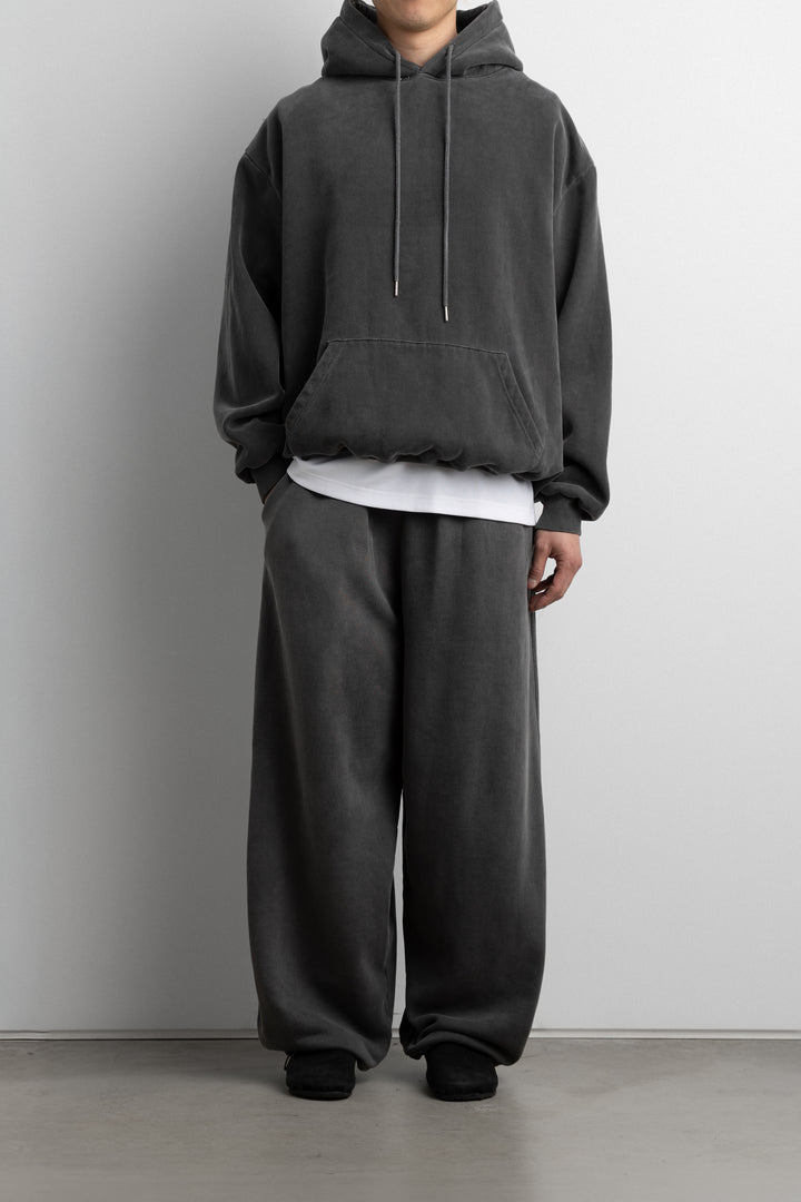 FLEECE STUDIO BOYFRIEND SWEATPANT in Charcoal — alternate angle