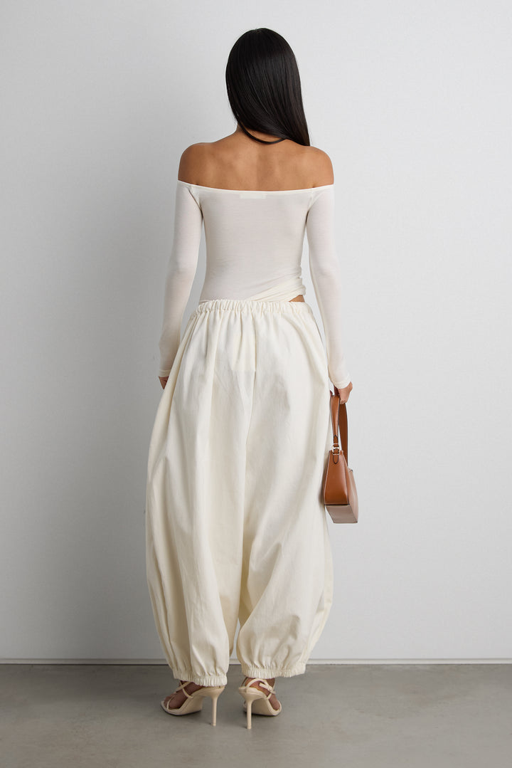 RELAXED BALLOON FIT COTTON PANT in Cream — alternate angle