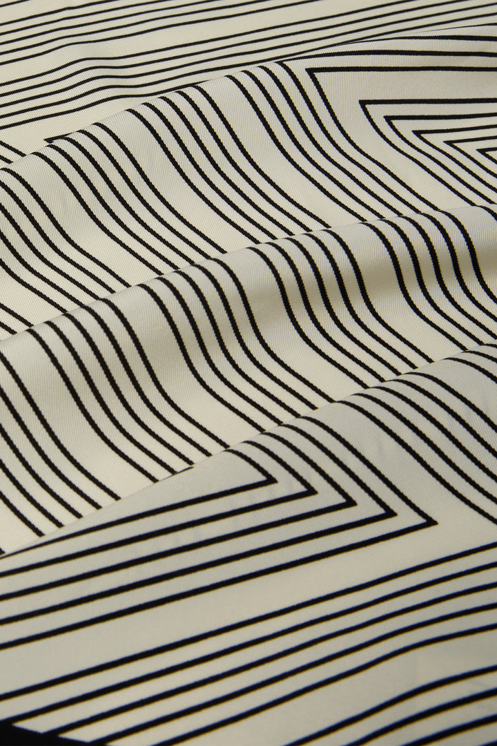 MONOCHROME ZIGZAG SCARF in White mix — alternate angle