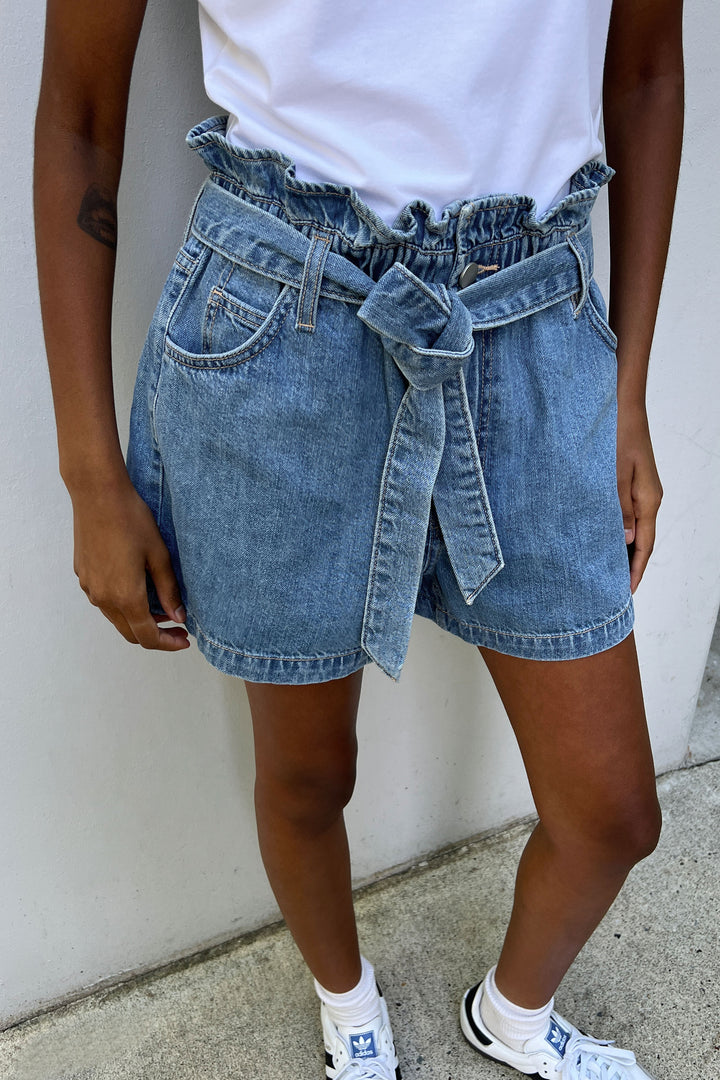 JEAN PAPERBAG SHORT in Light Stone — alternate angle