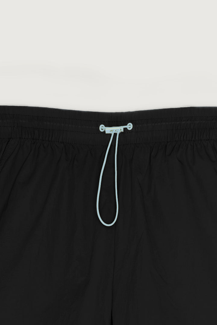 WINDBREAKER SHORT in Black — alternate angle