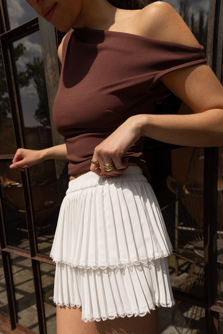 PLEATED TIERED MINI SKORT in White — alternate angle