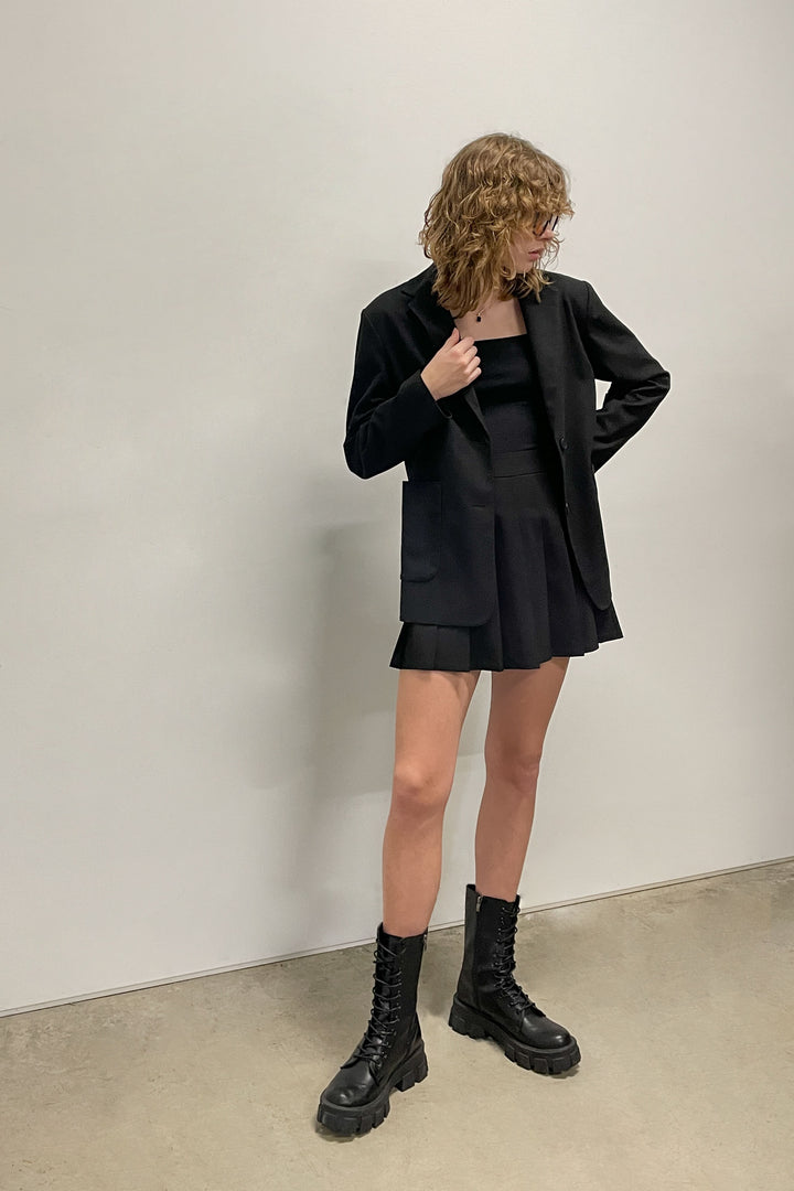 TENNIS SKIRT in Black — alternate angle