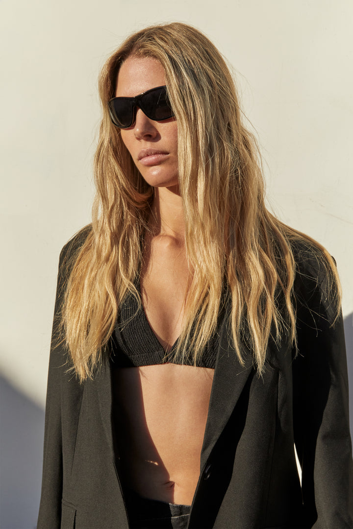 Y2K SUNGLASSES in Black — alternate angle