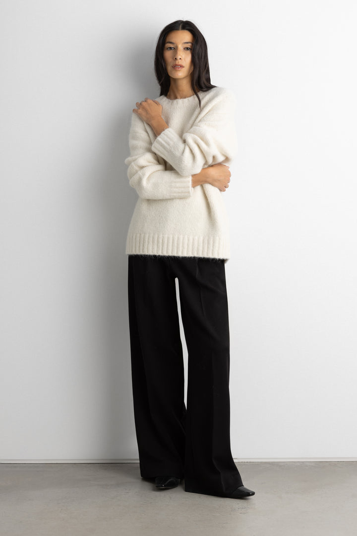 BRUSHED ALPACA OVERSIZED CREWNECK SWEATER in Cream — alternate angle