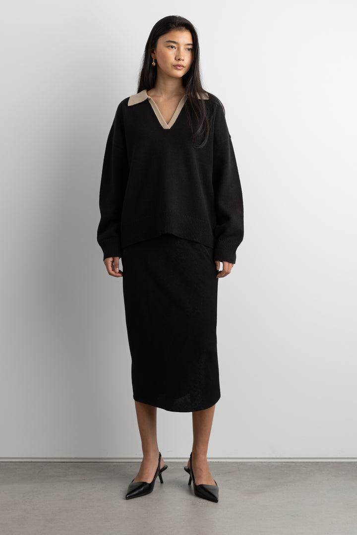 COLLARED CHUNKY KNIT SWEATER