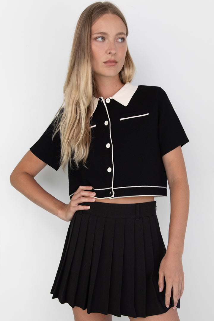 CROPPED KNIT CONTRAST TRIM TOP in Cream Black — alternate angle