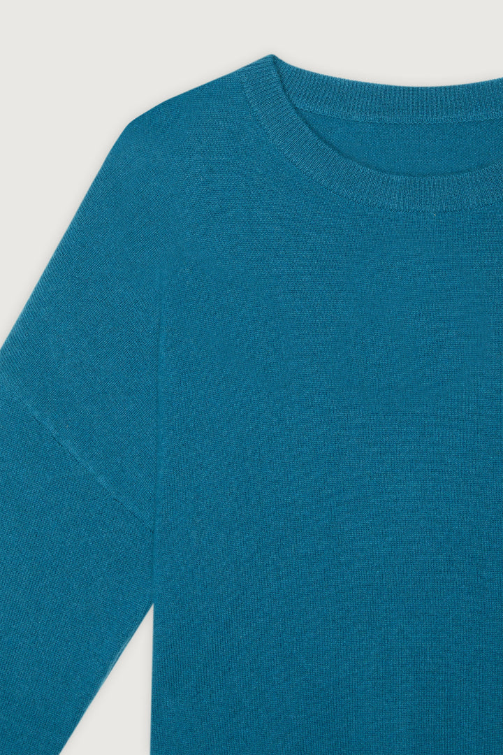 100% CASHMERE CREWNECK SWEATER in Legion Blue — alternate angle