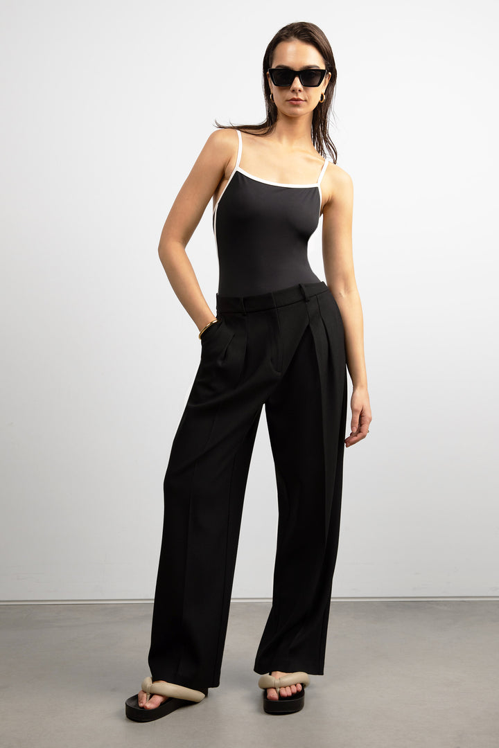 CONTRAST DETAIL ONE PIECE SWIMSUIT in Black Cream — alternate angle