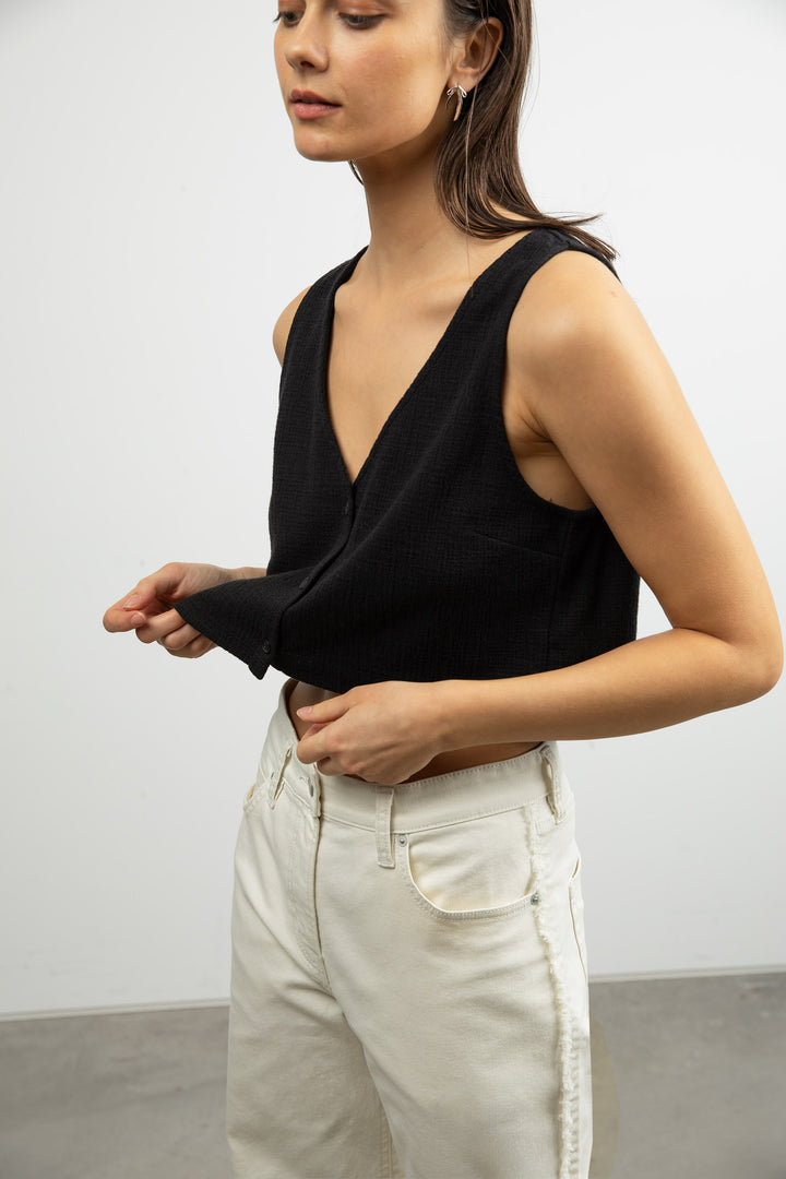 BUTTON FRONT TANK in Black — alternate angle