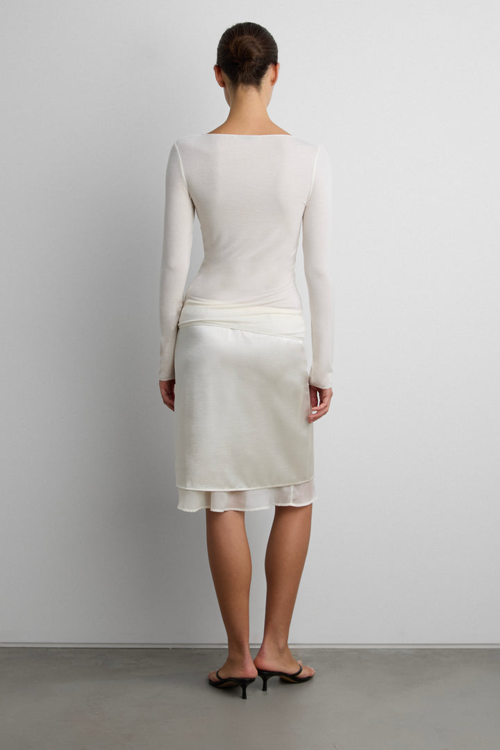 SHEER LIGHTWEIGHT BOAT NECK TOP in Cream — alternate angle