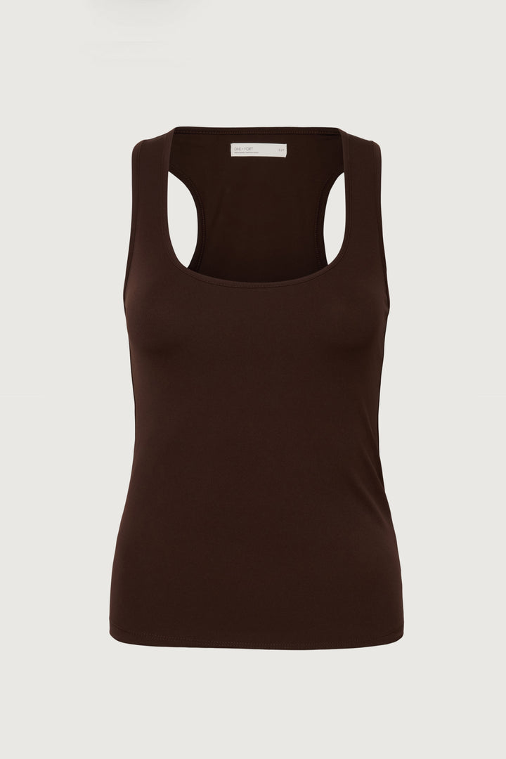 SCOOP NECK CROPPED TANK TOP