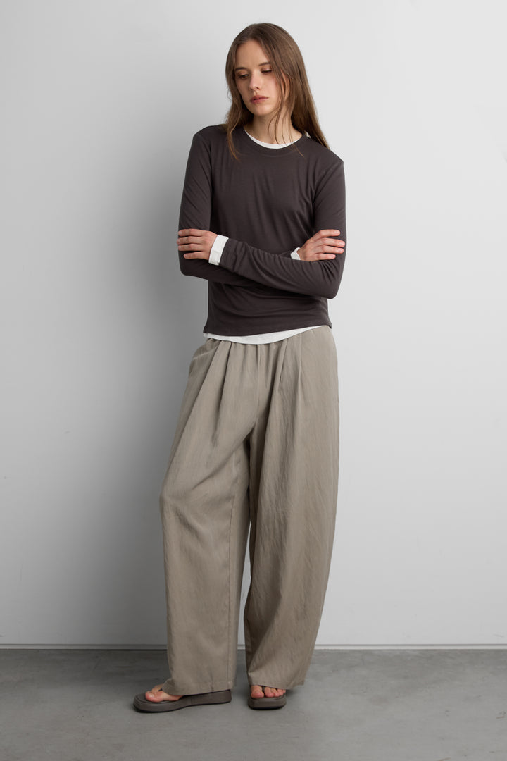LONG SLEEVE CREW NECK TOP in Charcoal — alternate angle