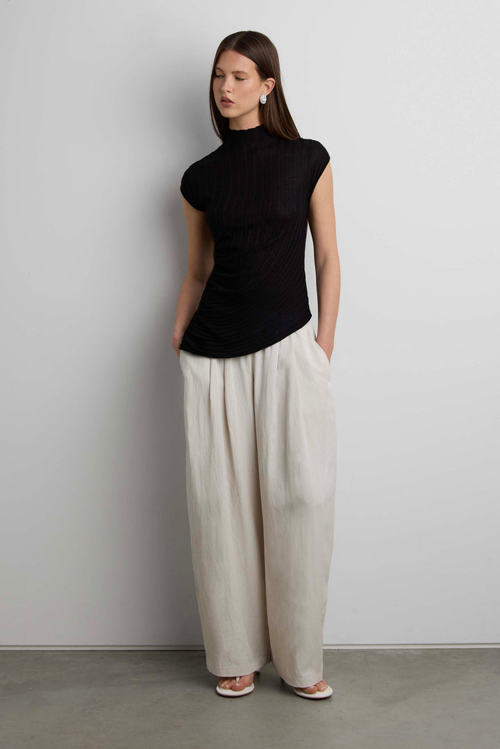 RIBBED TOP WITH SIDE GATHER DETAIL in Black — alternate angle