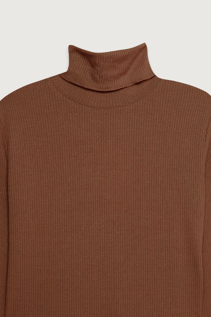 TURTLENECK TOP in Bison — alternate angle
