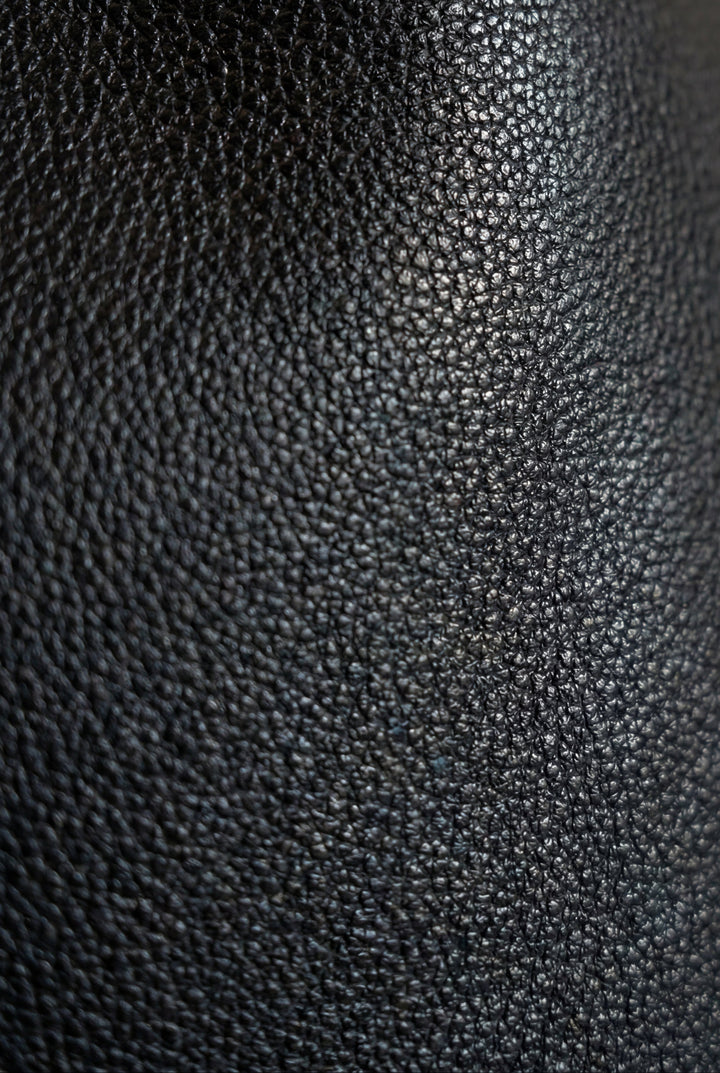 NEW CITY TOTE BAG in Black — alternate angle