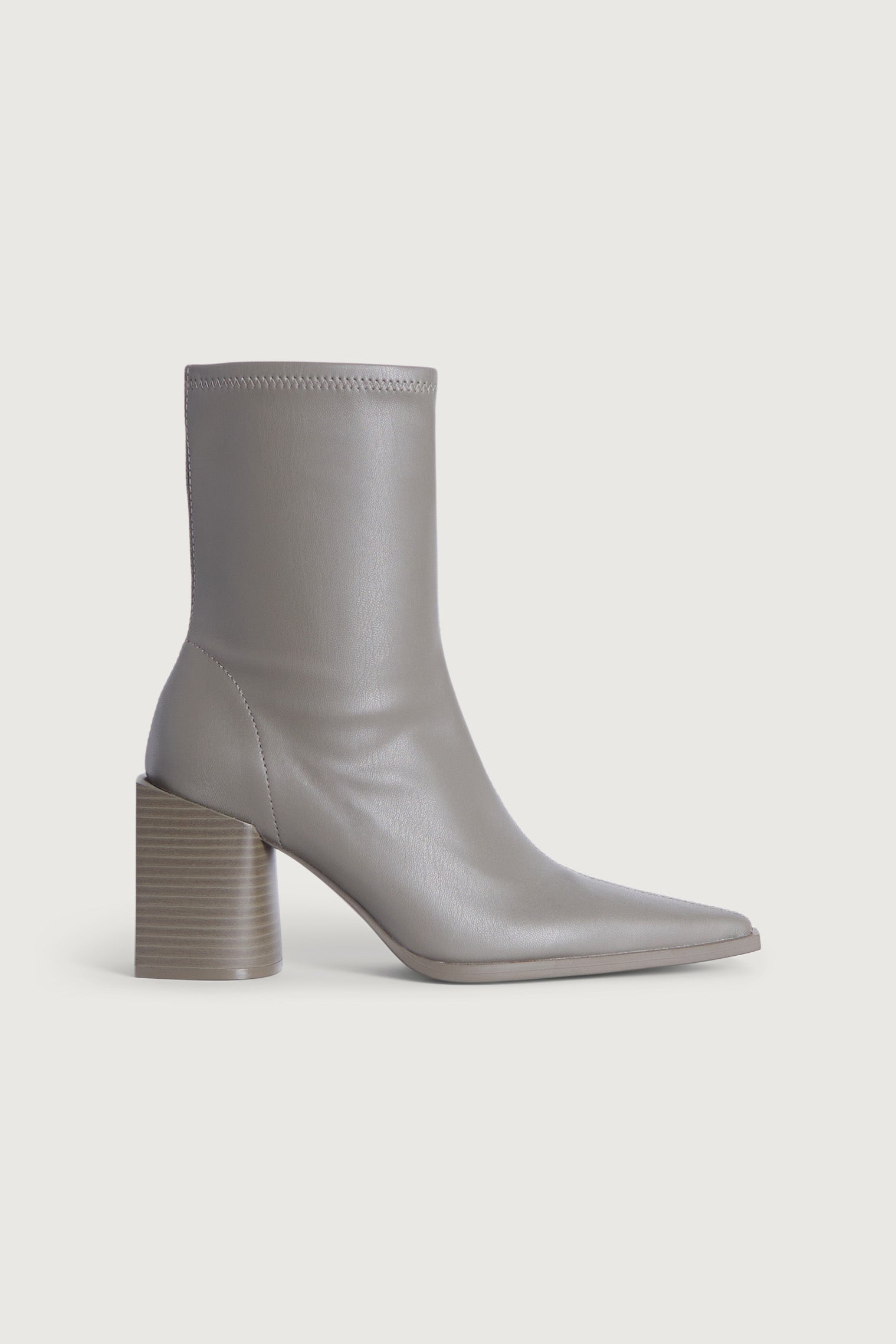 Pointed Toe Ankle Boot OAK FORT