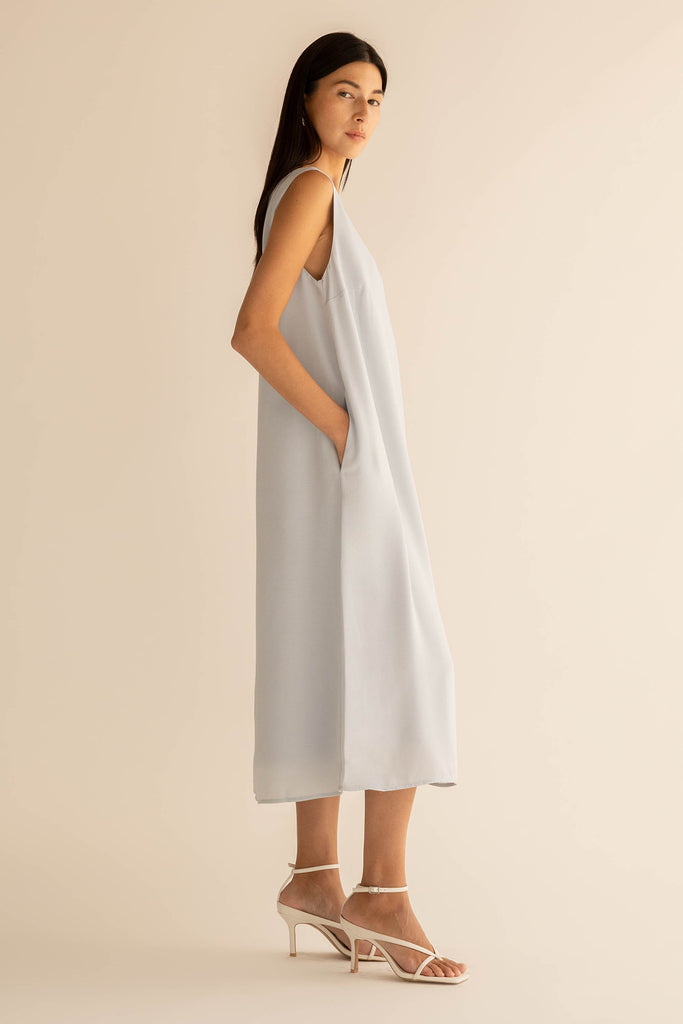 Sleeveless Midi Dress | OAK + FORT