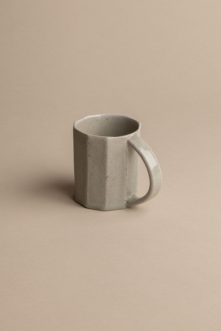 ASHEN MUG