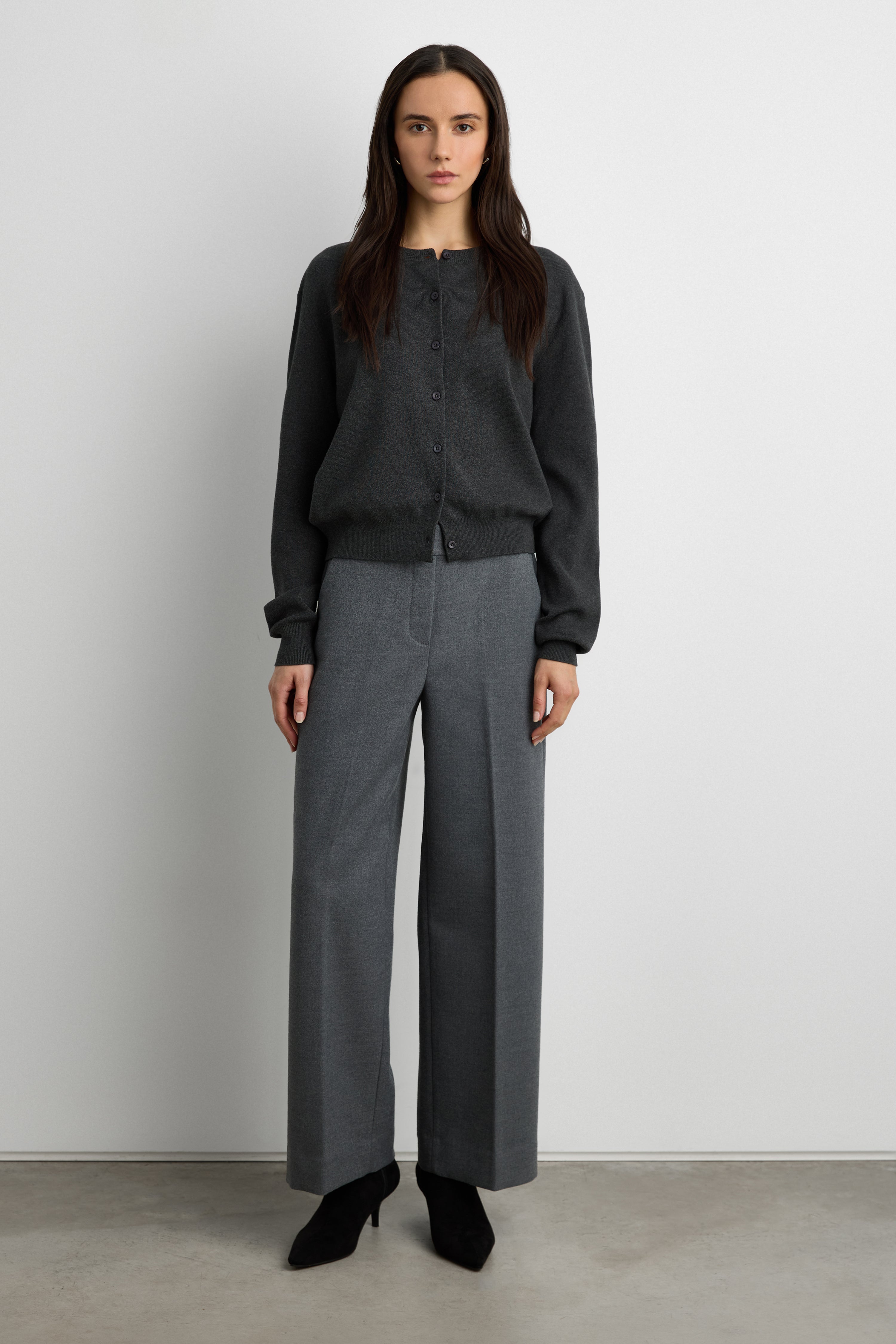 Cropped Half Elastic Waist Pant | OAK + FORT
