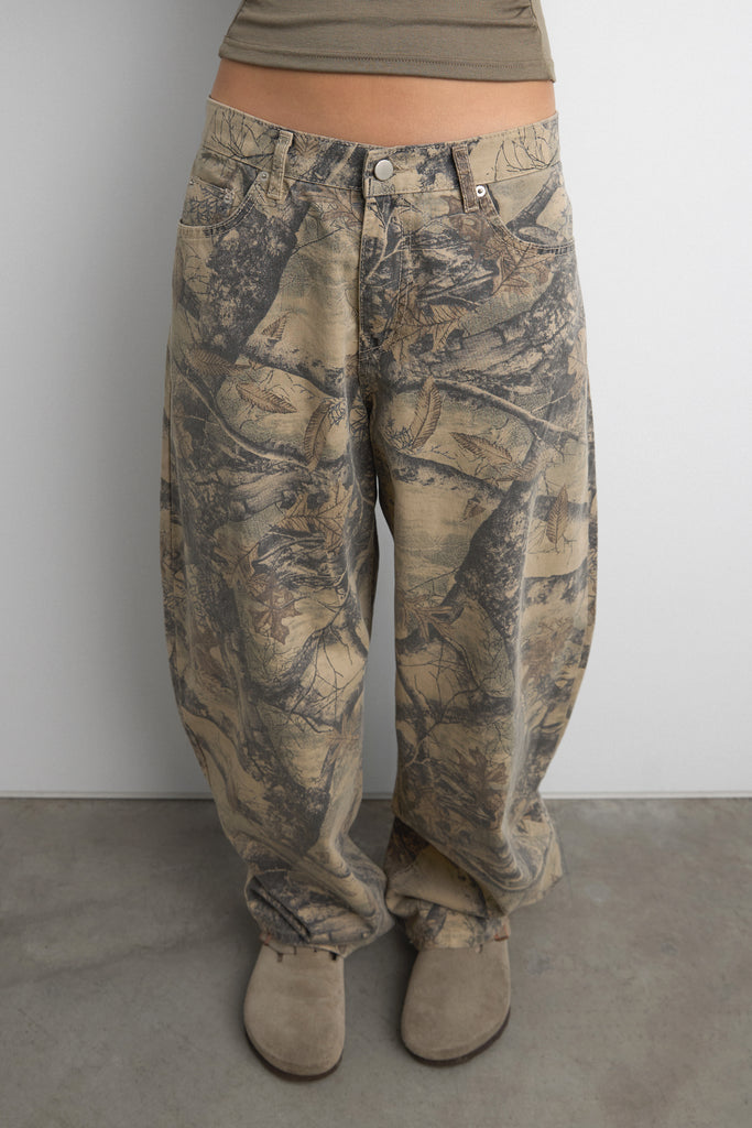 Camo Print Casual Knit Barrel Pants main image 0
