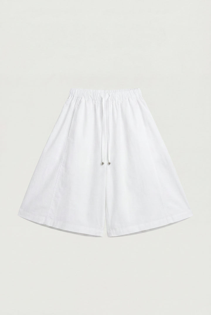 RELAXED DRAWSTRING SHORT in White — alternate angle