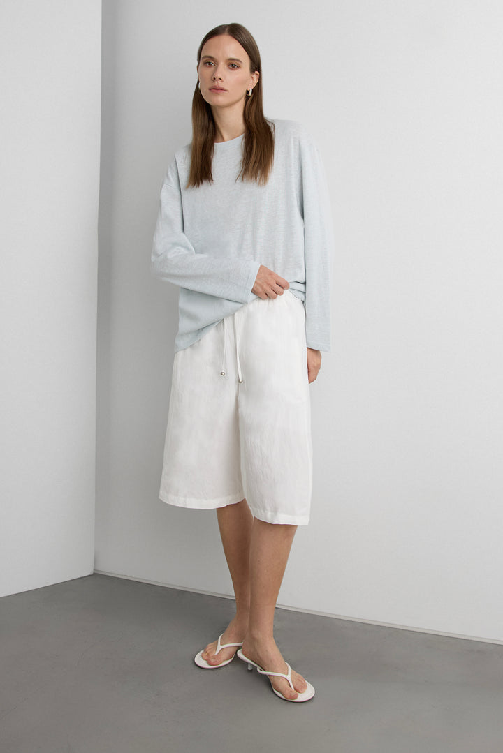 RELAXED DRAWSTRING SHORT in White — alternate angle