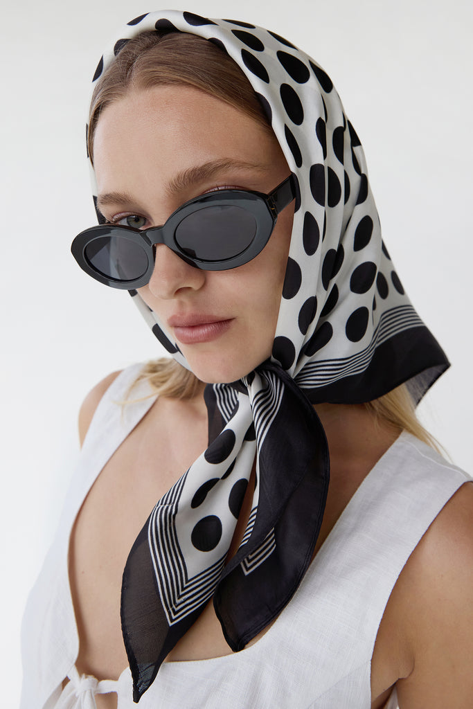 トップス BEEDEN DOTS SCARF NECK TOPS Polka-dotted scarf-neck chiffon blouse | Twik | | Simons